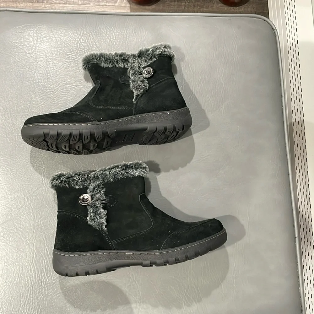 Khombu Waterproof Ankle boots faux fur lining Size 8 - Picture 1 of 5